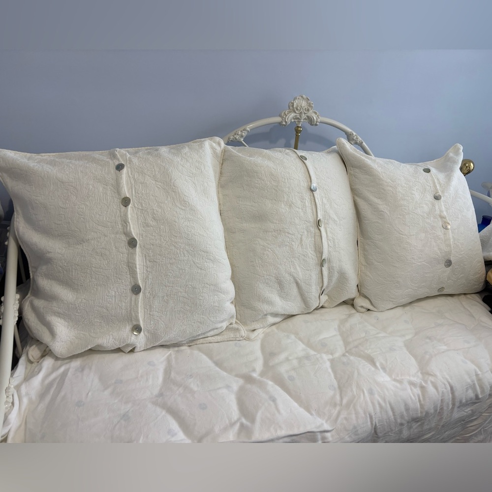 BELLA NOTTE Euro shams set of 3 white Adele with piping 100% Organic Cotton